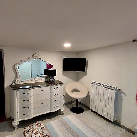 Il Mirto E La Rosa Bed & Breakfast Arenella  Bagian luar foto